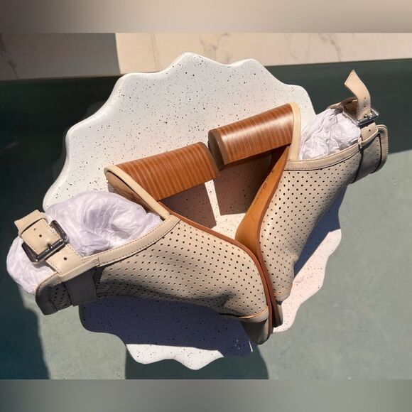 Sam Edelman Emmie Gray Nude Perforated Leather Heeled Sandal Open Toe Size 8 - Picture 4 of 9